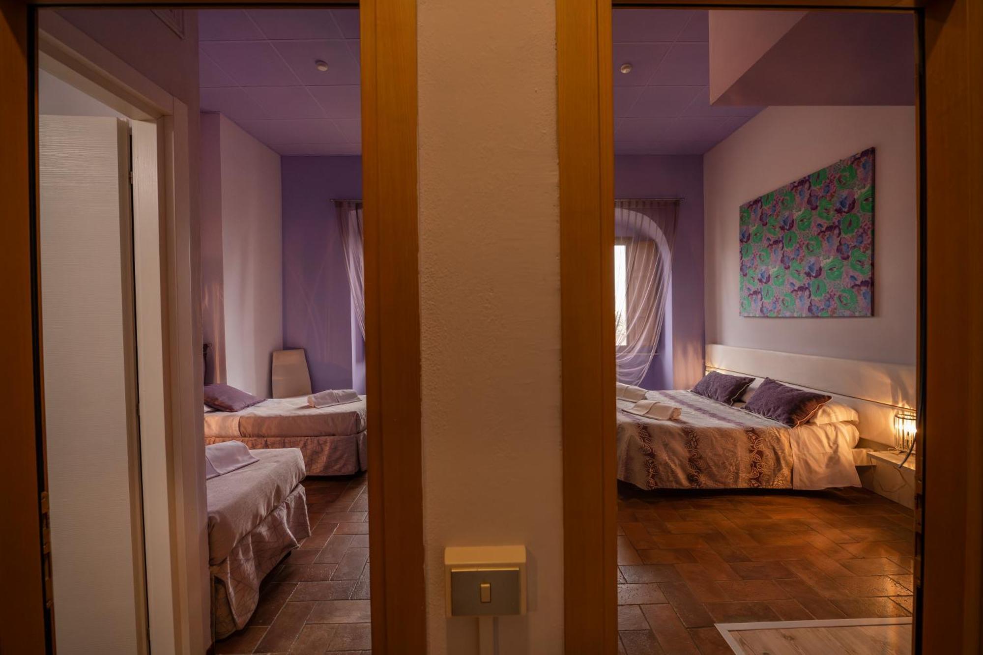 Hotel Palazzo Renieri - 3Stelle S Колле-ди-Валь-д'Эльса Экстерьер фото