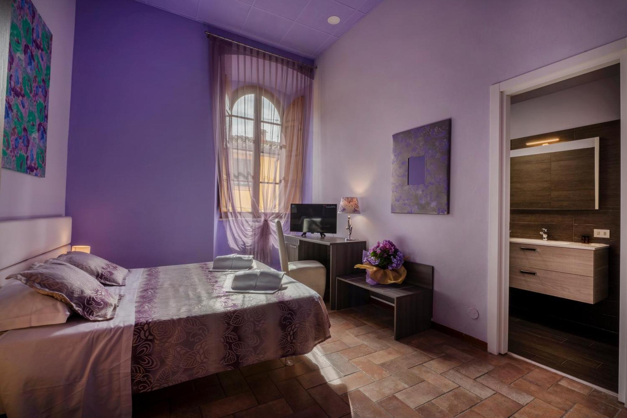 Hotel Palazzo Renieri - 3Stelle S Колле-ди-Валь-д'Эльса Экстерьер фото