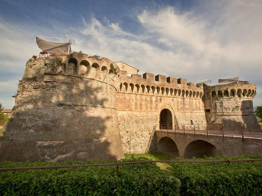 Hotel Palazzo Renieri - 3Stelle S Колле-ди-Валь-д'Эльса Экстерьер фото
